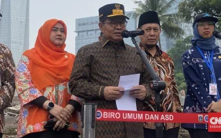 Pramono Gencarkan Normalisasi Sungai Jelang Musim Hujan