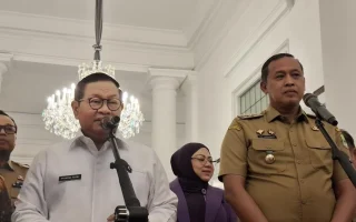Pramono Siap Bantu Bekasi Bangun Halte Transjabodetabek