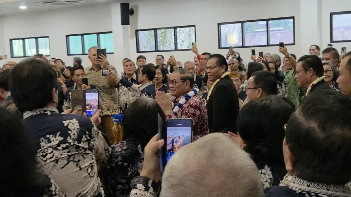 Pramono Resmikan Gereja Advent Jaktim Usai Izin 25 Tahun