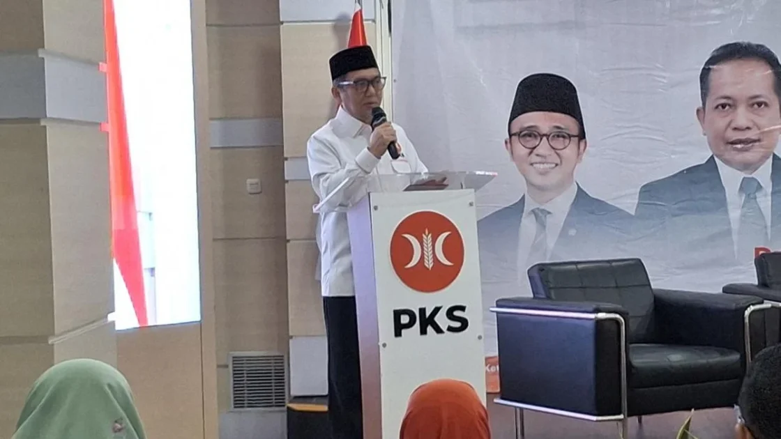 Presiden PKS Soroti Putusan MK Terkait Ijazah Gibran