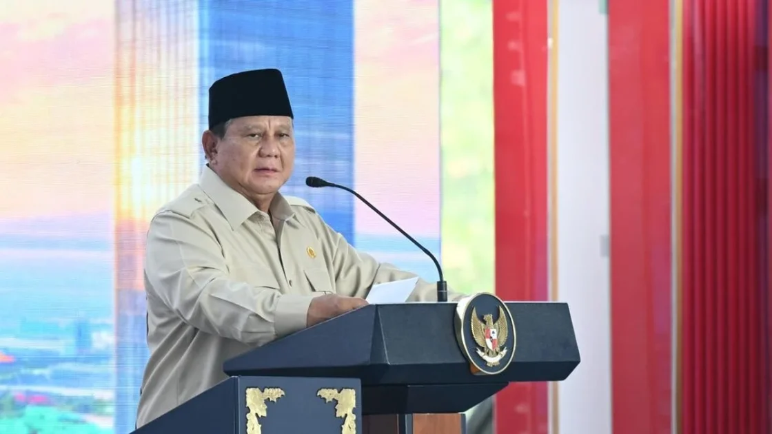 Prabowo Segera Resmikan 1.413 Titik Listrik Desa dan Pabrik Baterai