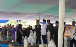 SBY dan Pejabat Hadiri Pemakaman Widodo AS di Kalibata