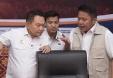 Penyemaian Dry Ice di Palembang Terkendala Kabut Asap Tebal