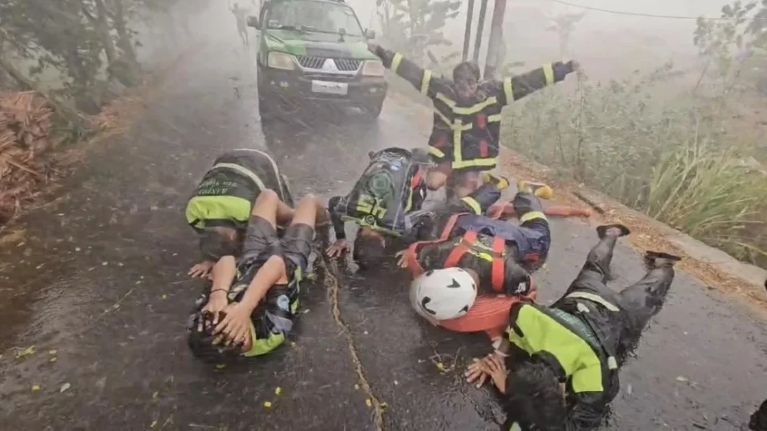 Hujan Guyur Kalimantan dan Sumatera Padamkan Karhutla