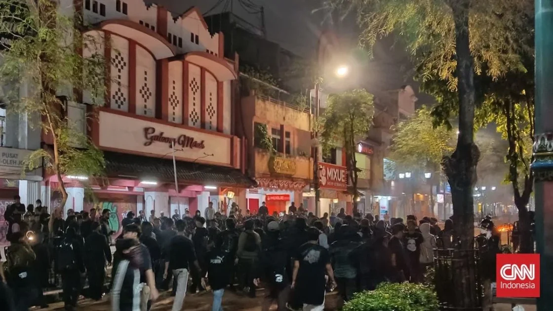 Polisi Pulangkan 34 Massa Ricuh Demo Malioboro