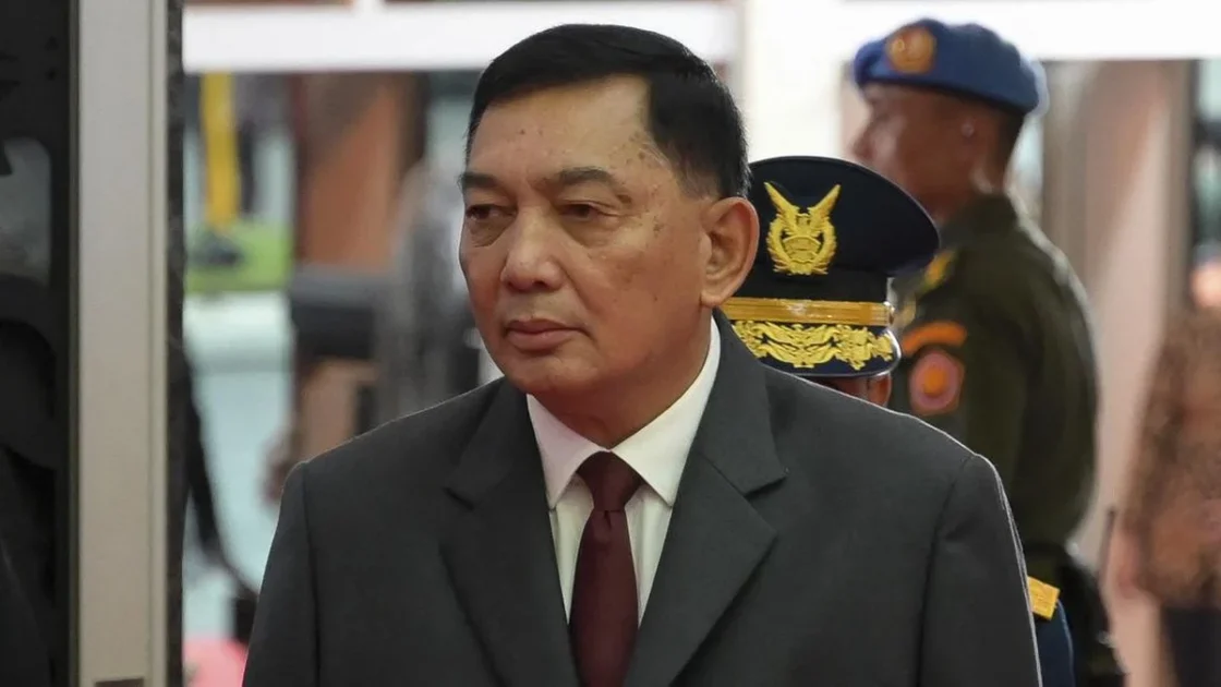 Menhan Sjafrie Pimpin Penertiban Tambang Emas Ilegal di Nabire