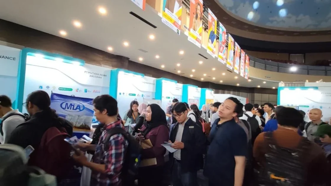 Asa Para Pencari Kerja di Job Fair Jakarta 2026