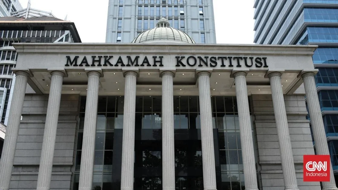 MK Tolak Gugatan Korban Karhutla Kalteng soal Anggaran