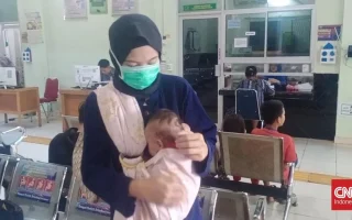 Tangis Pilu Bayi Aisya Rebutan Udara Segar Kala Asap Pekat