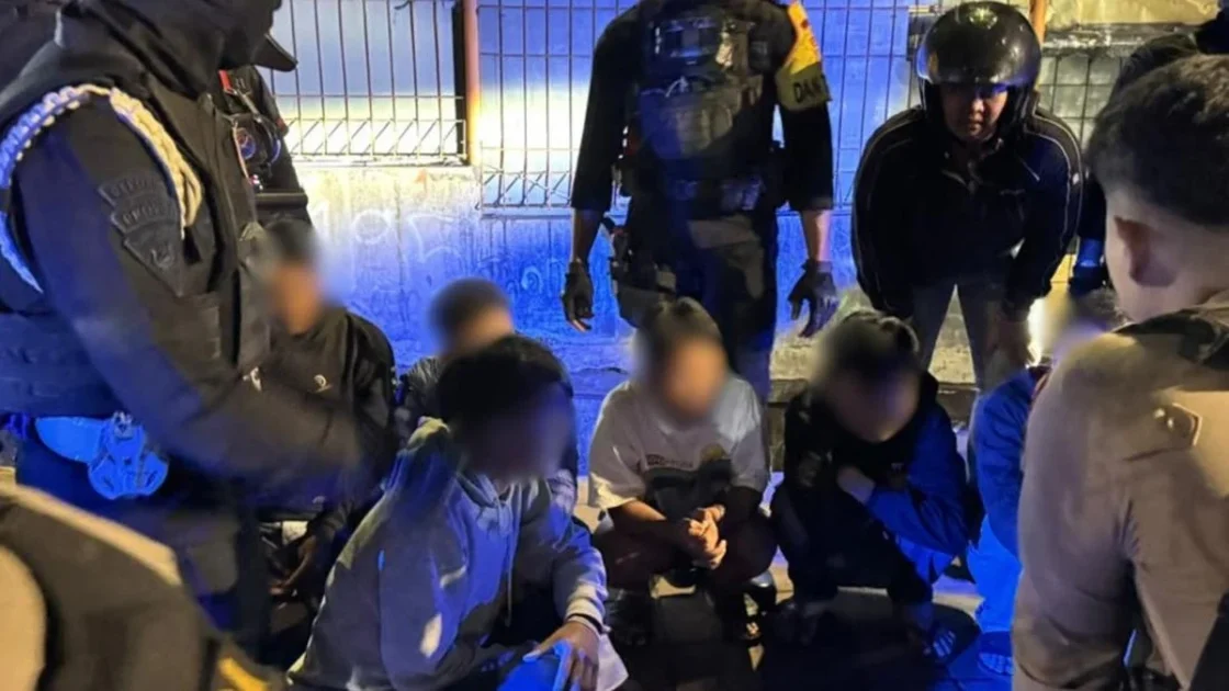 Polisi Ringkus 8 Remaja Hendak Tawuran di Jakarta Timur
