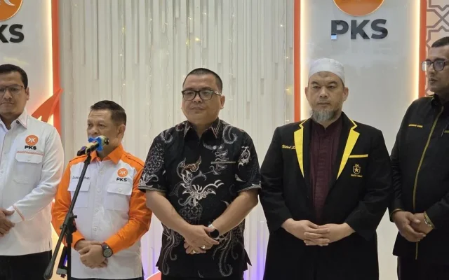 PKS Tanggapi Seri Putusan MK soal Ijazah Gibran