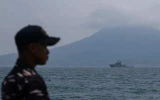 Gunung Anak Krakatau Erupsi, Warga Diimbau Tenang