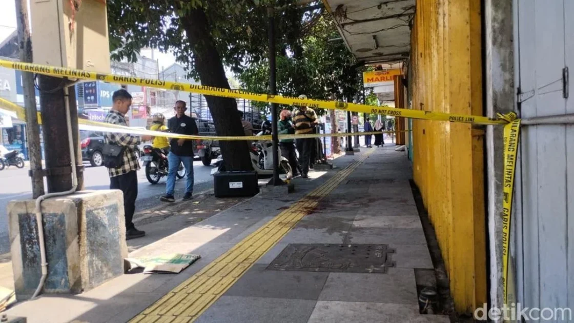 Perampok Gasak Tas Berisi Valas di Toko Emas Jember