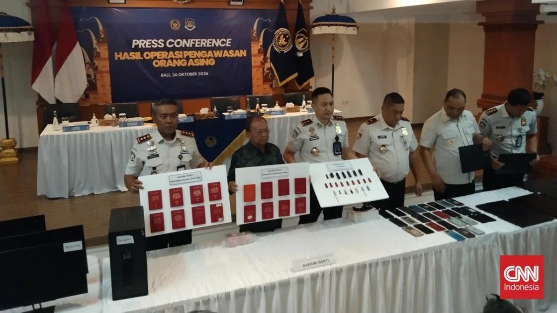 17 WN Malaysia-Singapura Buat Markas Pinjol di Bali