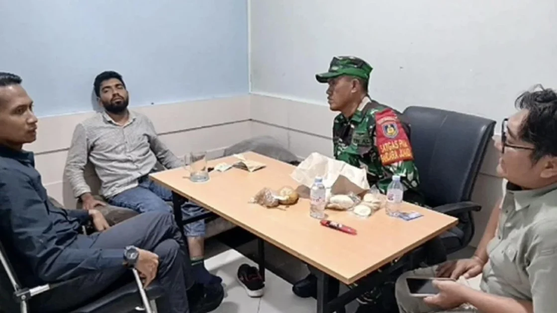 WN India Selundupkan Serbuk Emas 1 Kg di Juanda