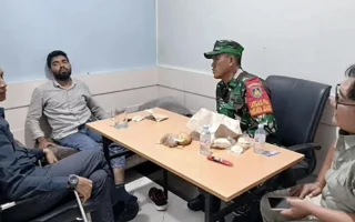 WN India Selundupkan Serbuk Emas 1 Kg di Juanda