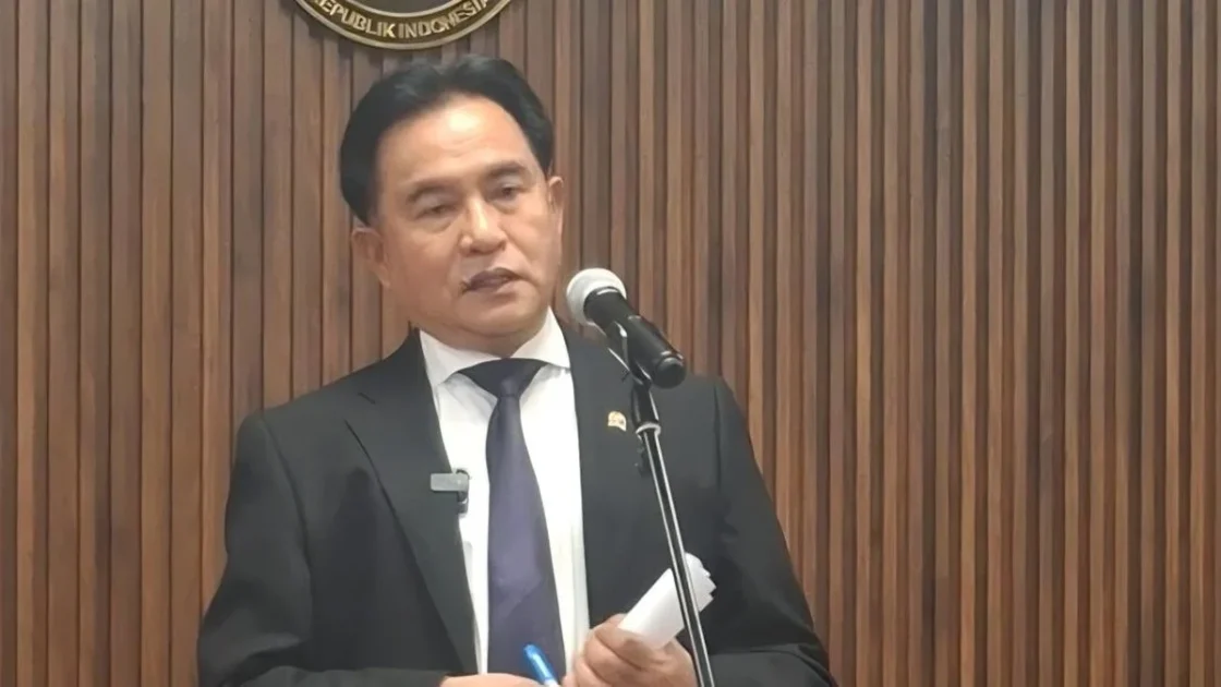 Yusril Nilai Usulan Luhut Soal Definisi Korupsi Masuk Akal